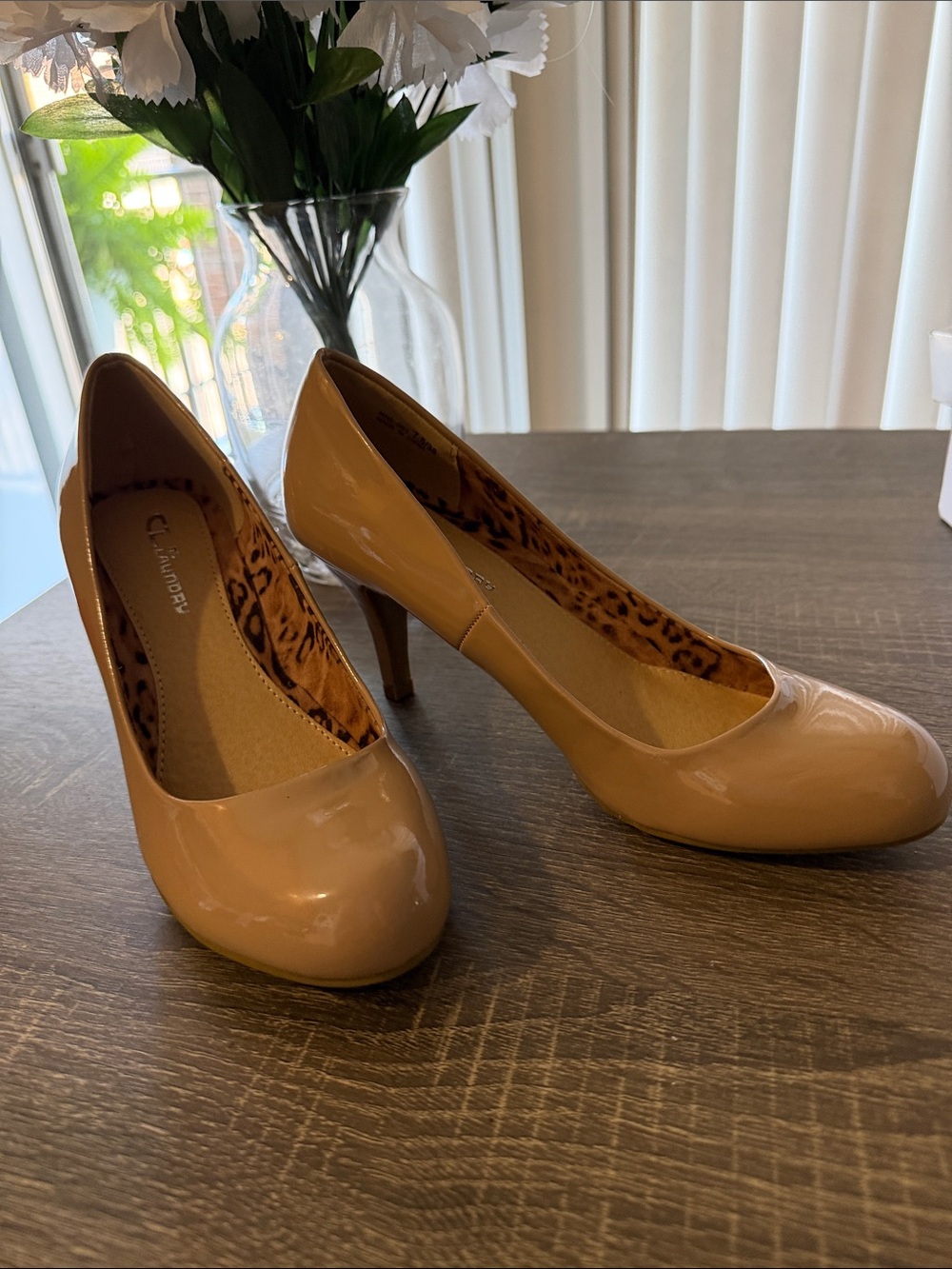 CL by Laundry Nude Patent Mid Heel Pumps